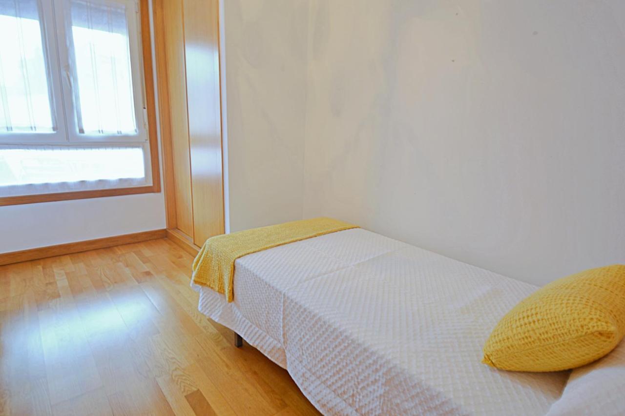 Apartamento Con Piscina Proximo A Sanxenxo Exteriör bild